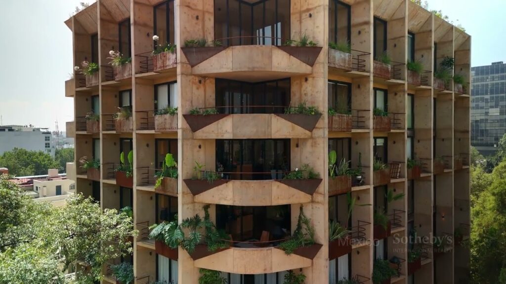 Apartments with Balcony in Mexico City’s Roma Norte